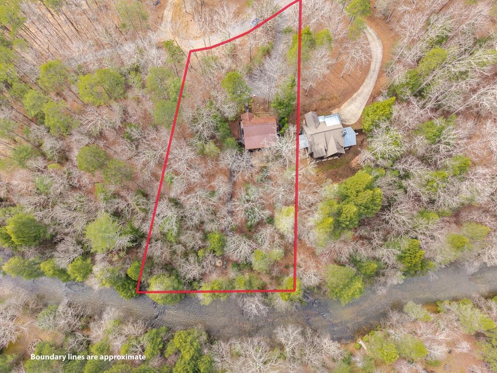1449 Cherokee Lane, Mccaysville GA 30555 - Photo