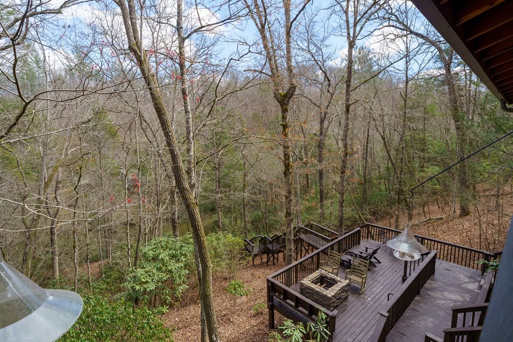 1449 Cherokee Lane, Mccaysville GA 30555 - Photo