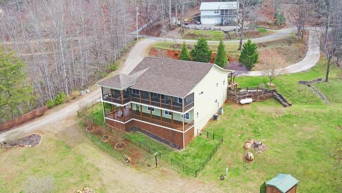 685 Barefoot Road, Hiawassee GA 30546 - Photo