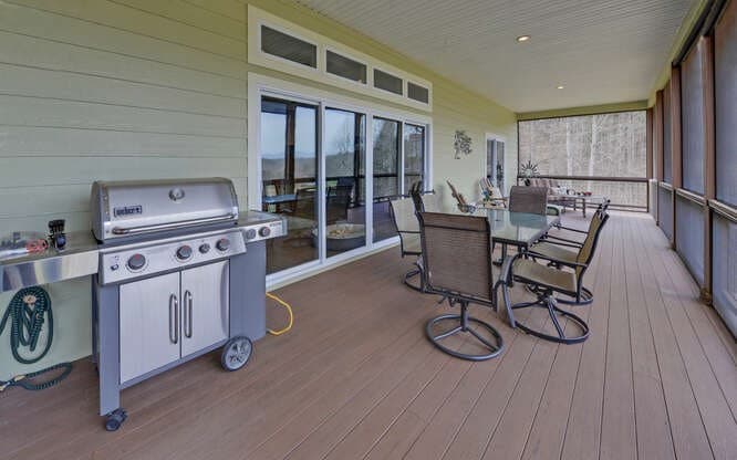 685 Barefoot Road, Hiawassee GA 30546 - Photo