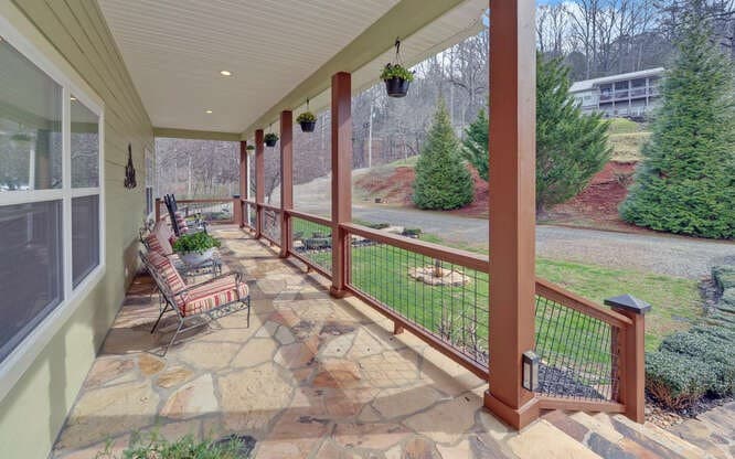 685 Barefoot Road, Hiawassee GA 30546 - Photo