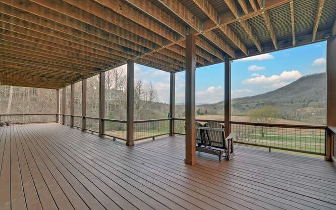 685 Barefoot Road, Hiawassee GA 30546 - Photo