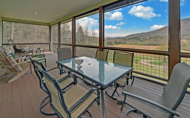 685 Barefoot Road, Hiawassee GA 30546 - Photo