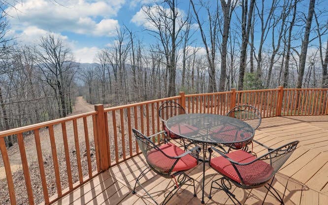 279 Collins Creek Road, Hiawassee GA 30546 - Photo