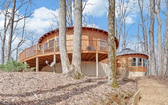 279 Collins Creek Road, Hiawassee GA 30546 - Primary photo