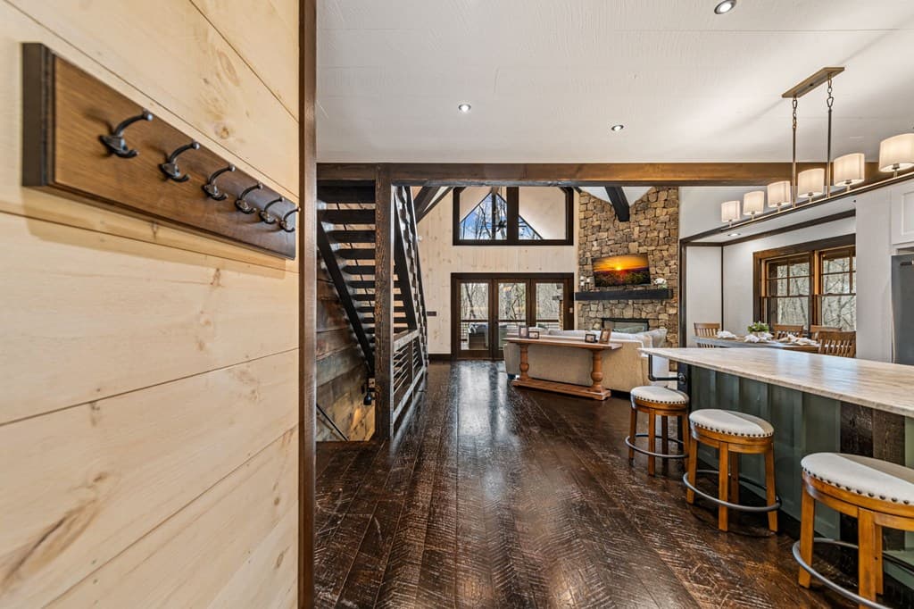 895 Price Road, Blue Ridge GA 30513 - Photo