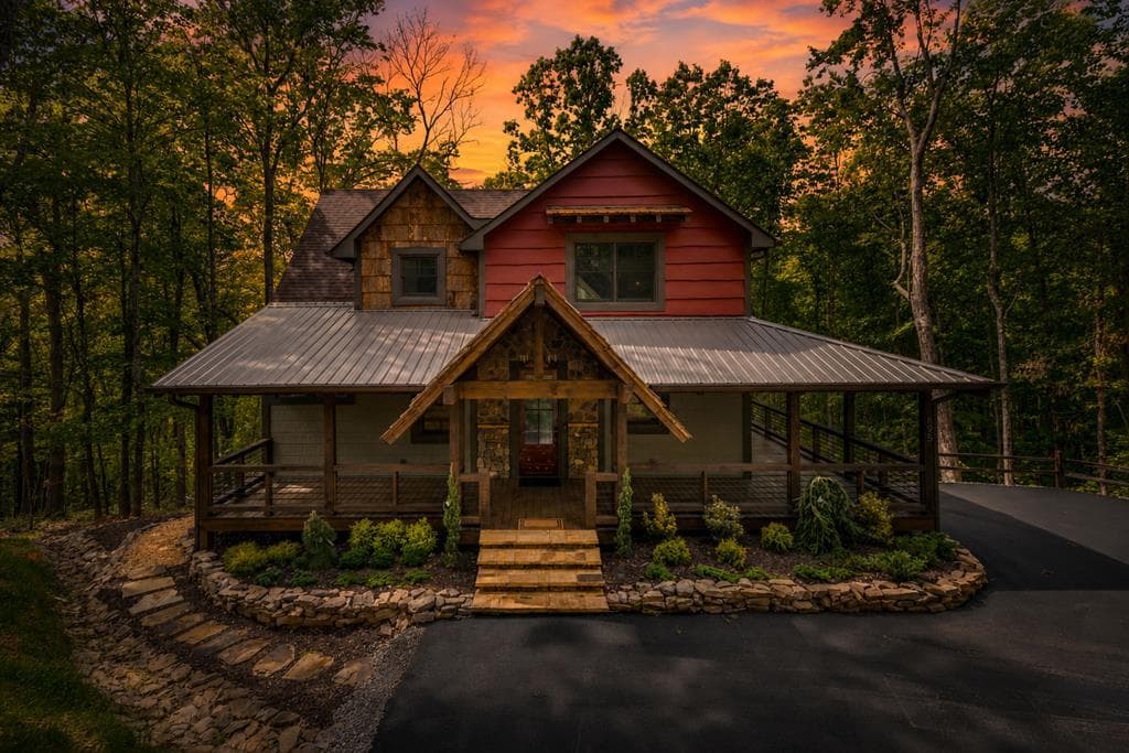 895 Price Road, Blue Ridge GA 30513 - Primary photo