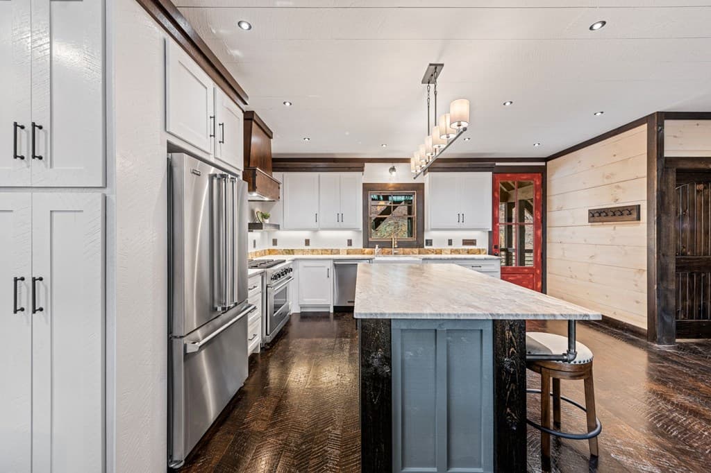 895 Price Road, Blue Ridge GA 30513 - Photo
