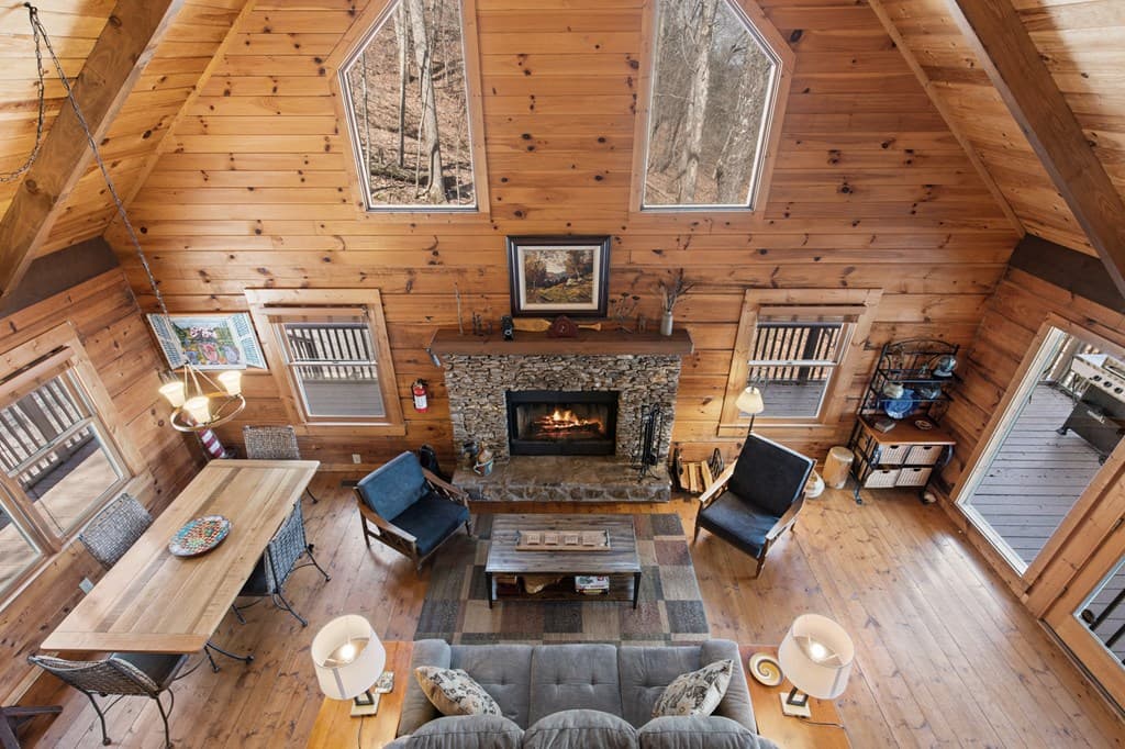 304 Ridge Circle, Blue Ridge GA 30513 - Photo