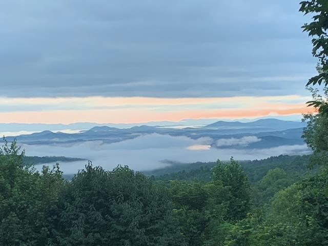 304 Ridge Circle, Blue Ridge GA 30513 - Photo