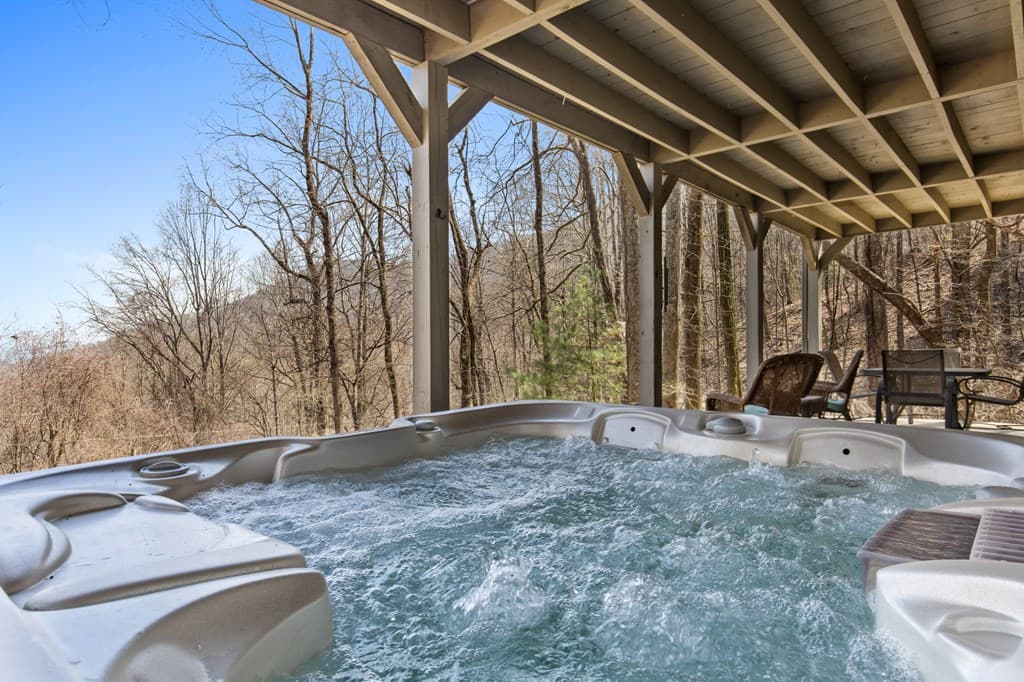 304 Ridge Circle, Blue Ridge GA 30513 - Photo
