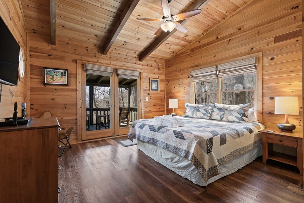 304 Ridge Circle, Blue Ridge GA 30513 - Photo