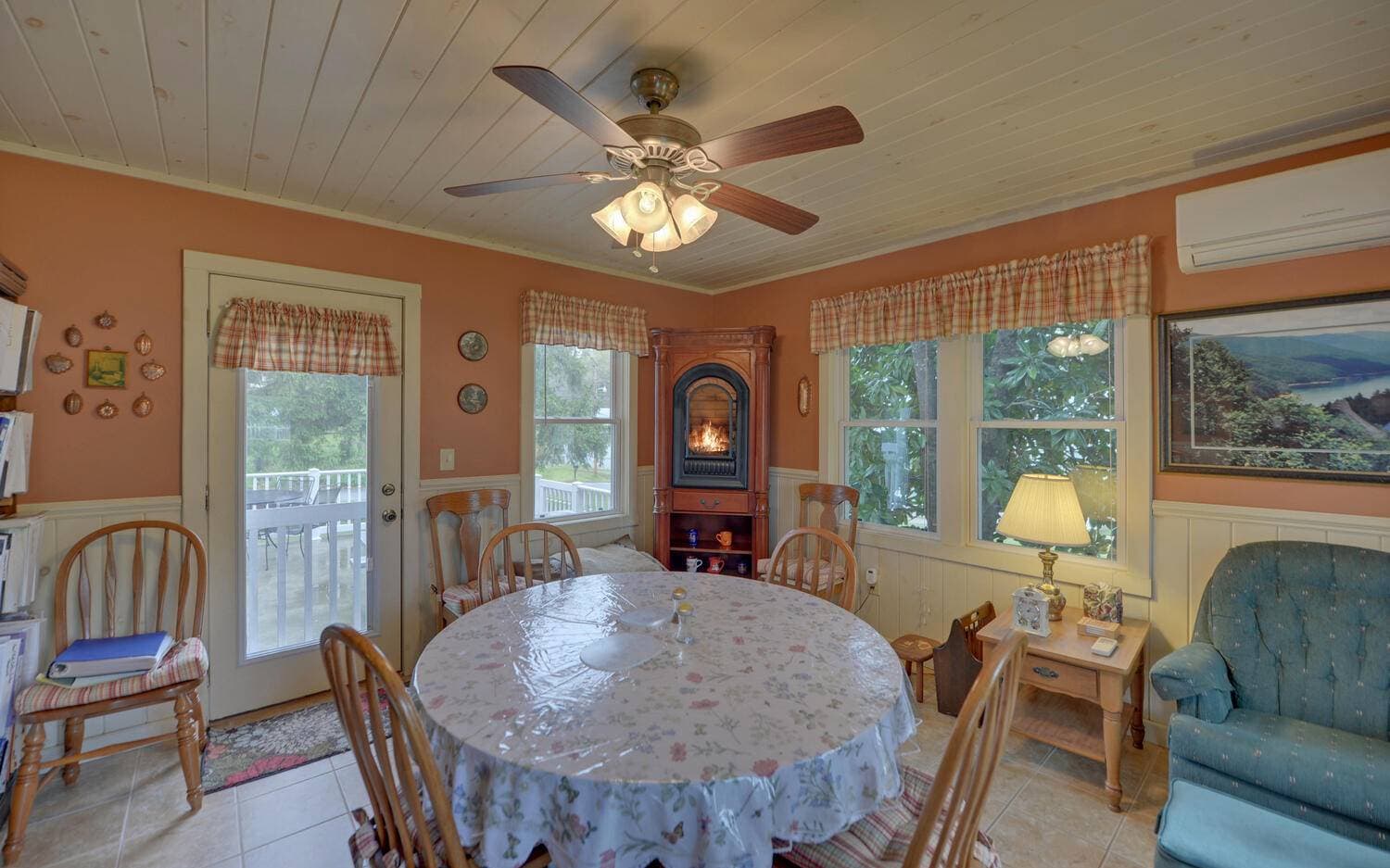 1082 Valley River Avenue, Murphy NC 28906 - Photo