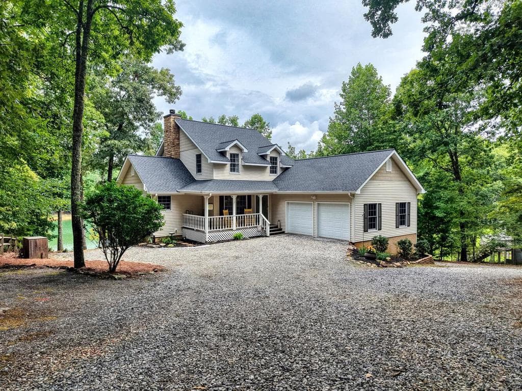 176 Madison Avenue, Blairsville GA 30512 - Photo
