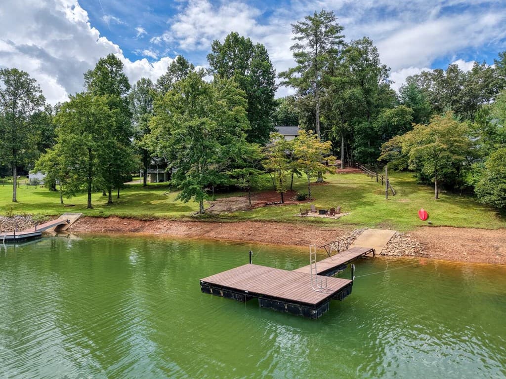 176 Madison Avenue, Blairsville GA 30512 - Photo