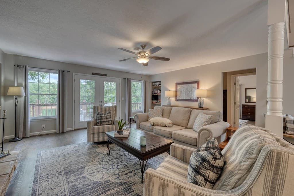 176 Madison Avenue, Blairsville GA 30512 - Photo
