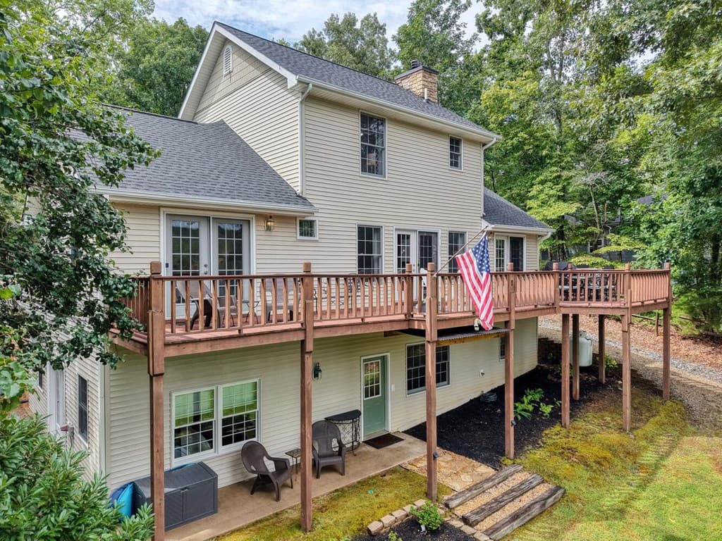 176 Madison Avenue, Blairsville GA 30512 - Photo