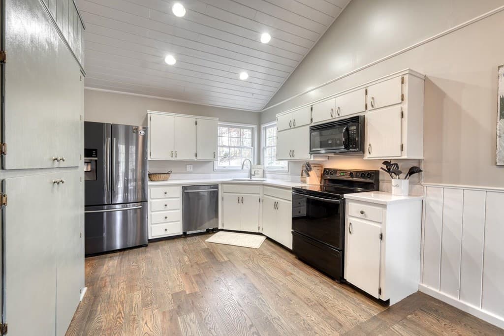 176 Madison Avenue, Blairsville GA 30512 - Photo