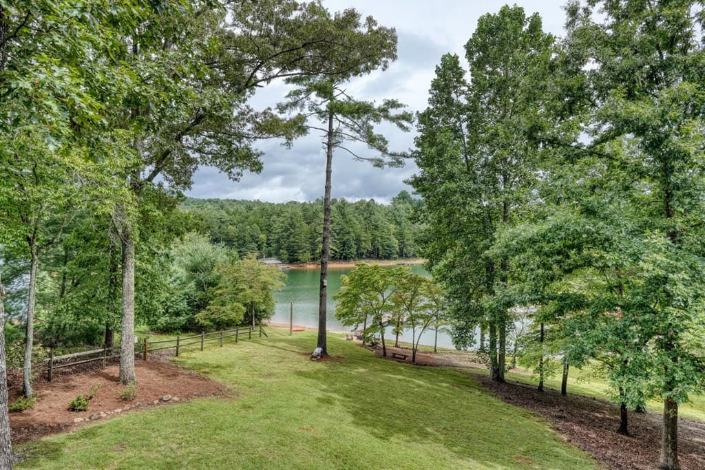176 Madison Avenue, Blairsville GA 30512 - Photo