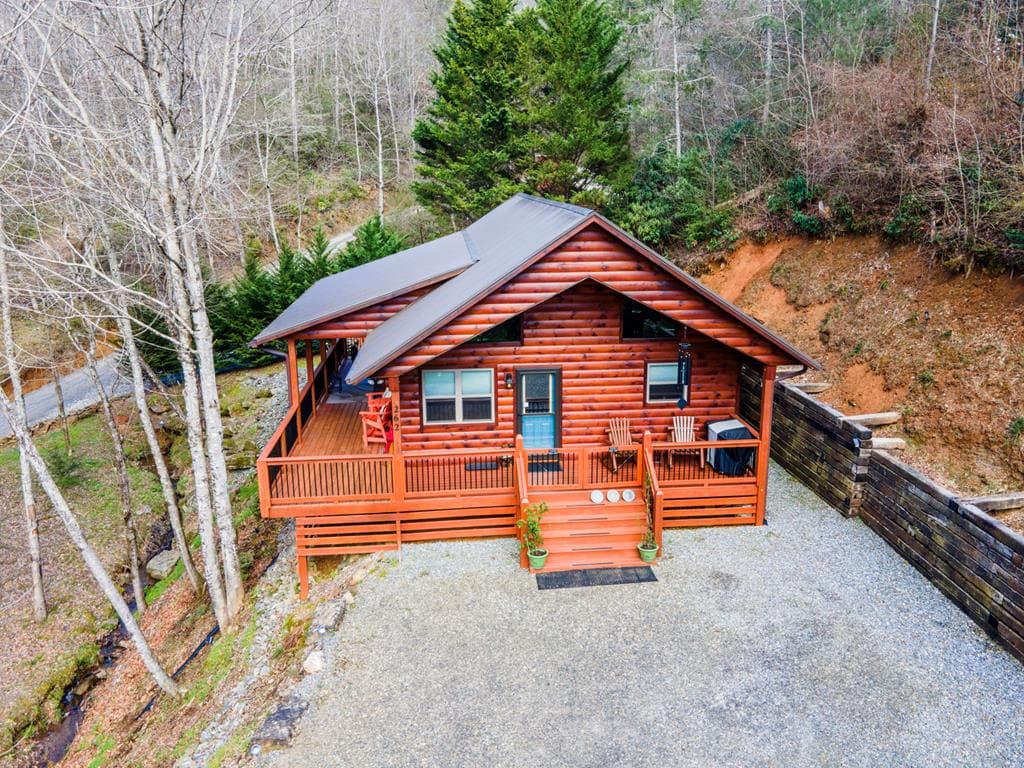 262 Zekes Trail, Marble NC 28905 - Primary photo