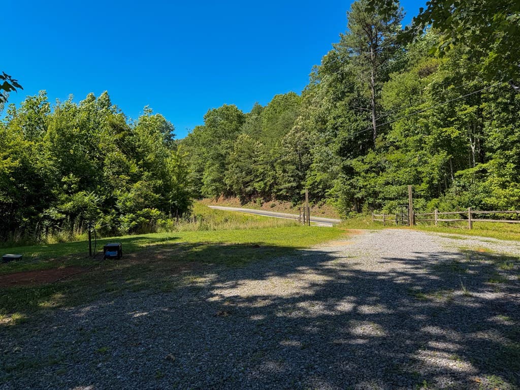 10007 Joe Brown Hwy, Murphy NC 28906 - Photo