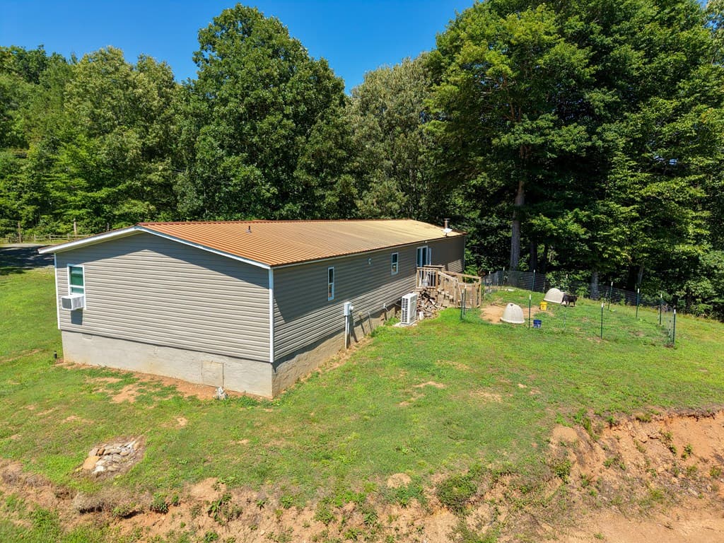 10007 Joe Brown Hwy, Murphy NC 28906 - Photo