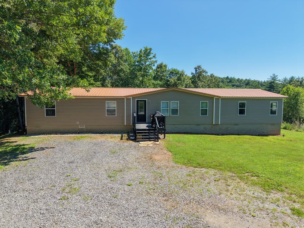 10007 Joe Brown Hwy, Murphy NC 28906 - Photo