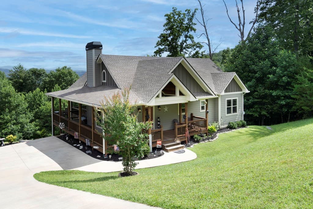 2079 Gallatin Road, Young Harris GA 30582 - Photo