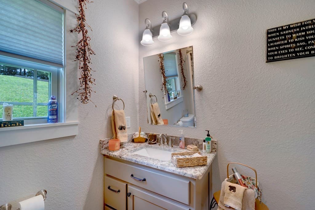 2079 Gallatin Road, Young Harris GA 30582 - Photo