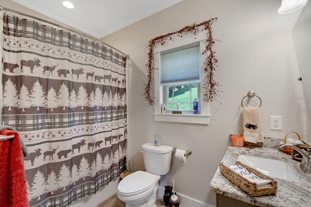 2079 Gallatin Road, Young Harris GA 30582 - Photo