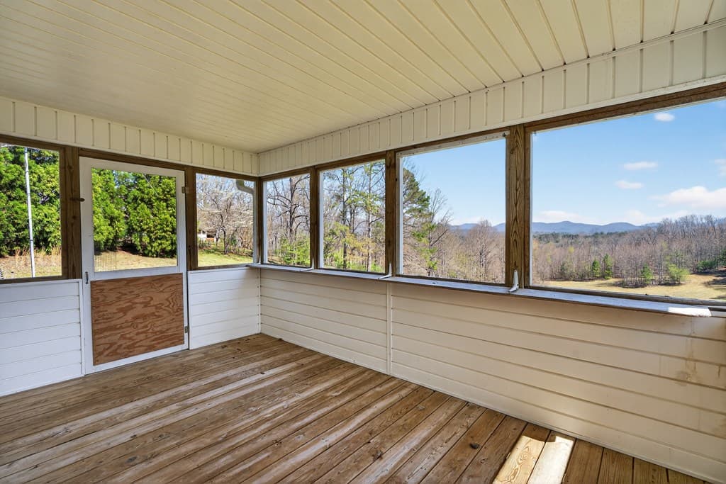 358 Old Jones Road, Ellijay GA 30540 - Photo