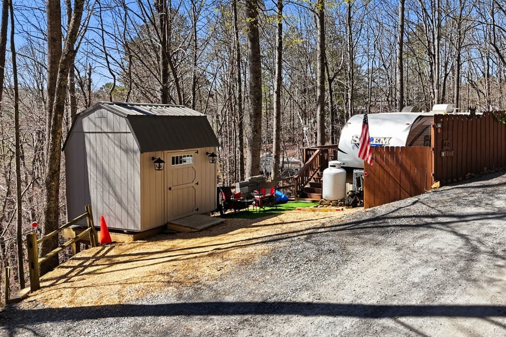 40 9th Street, Ellijay GA 30540 - Photo