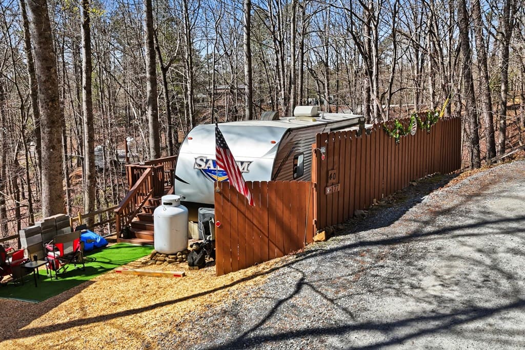 40 9th Street, Ellijay GA 30540 - Photo