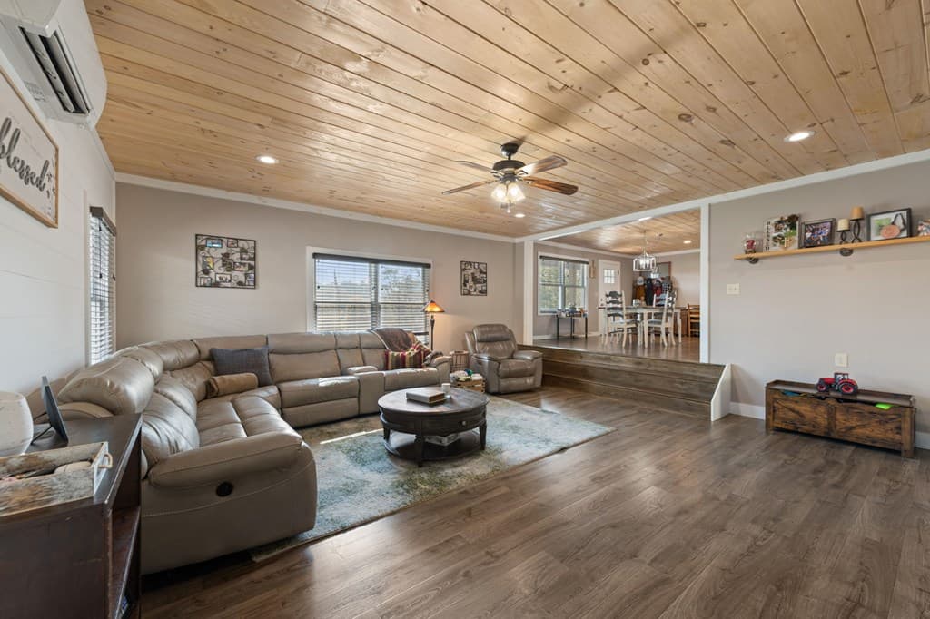 1201 Ada Street, Blue Ridge GA 30513 - Photo