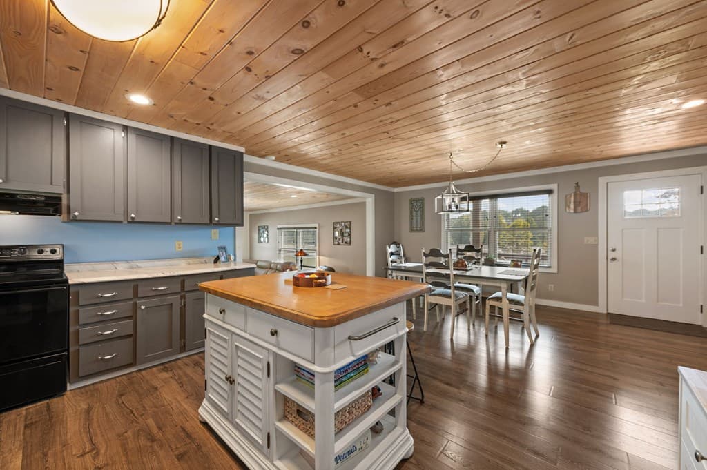 1201 Ada Street, Blue Ridge GA 30513 - Photo