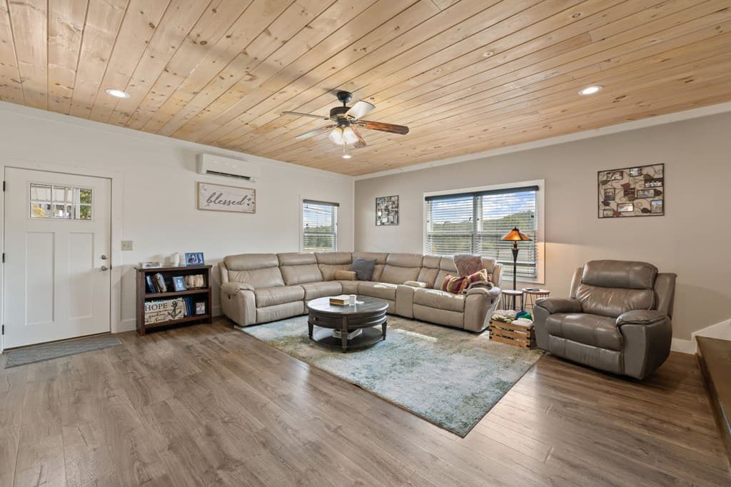 1201 Ada Street, Blue Ridge GA 30513 - Photo