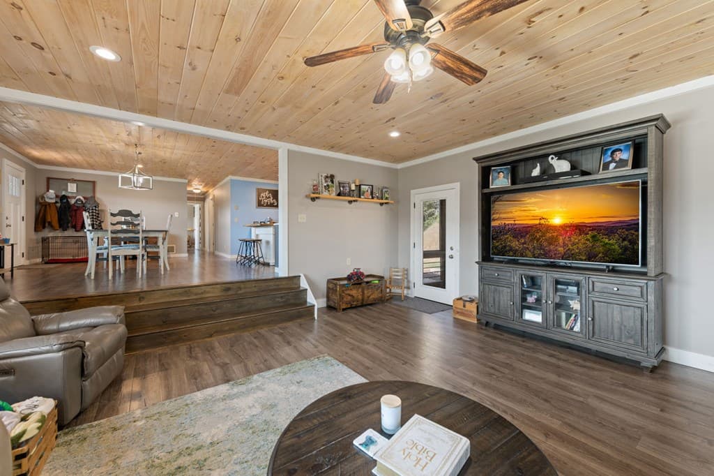 1201 Ada Street, Blue Ridge GA 30513 - Photo