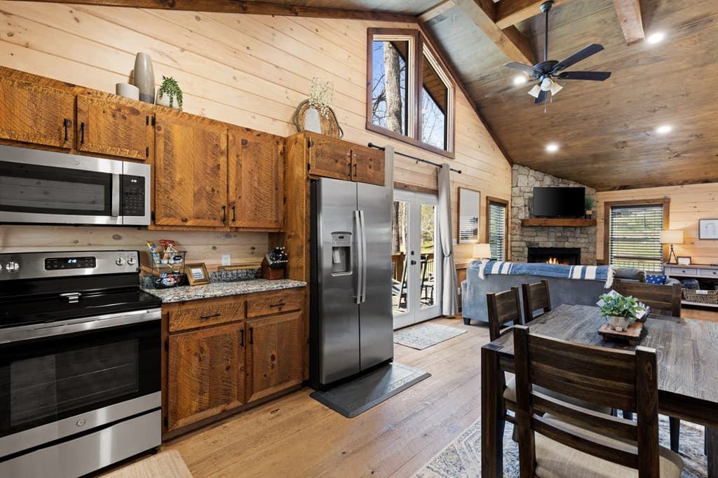 941 Hidden Valley Drive, Morganton GA 30560 - Photo