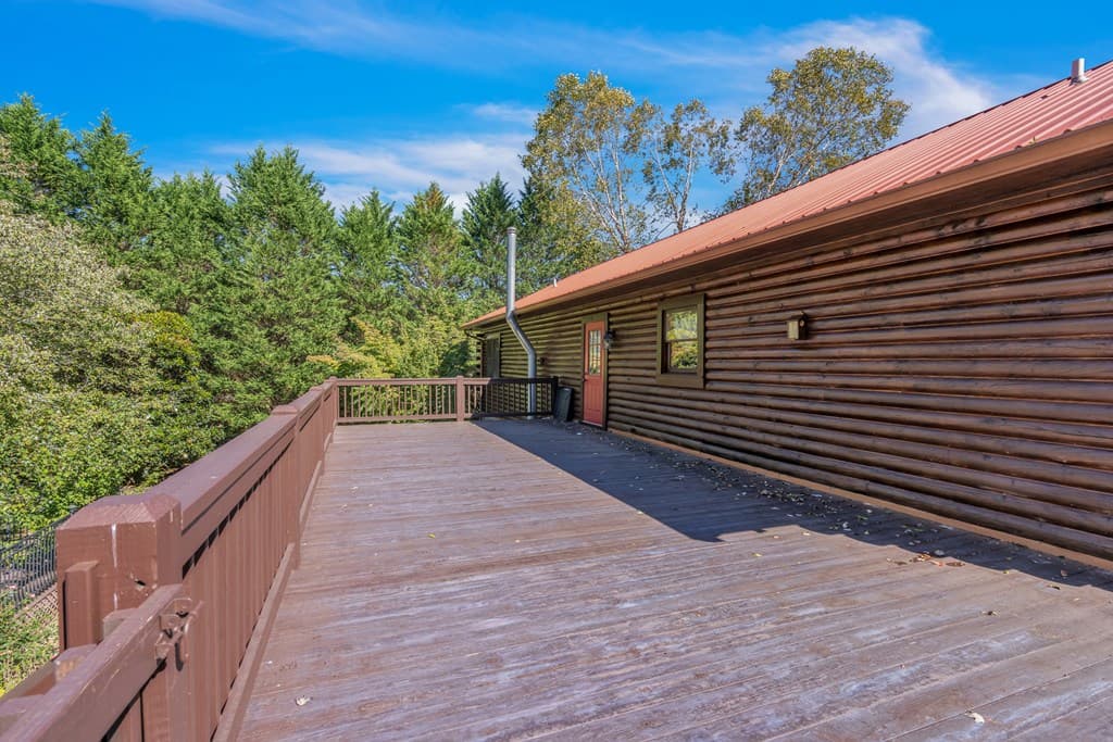 32 Mountain Meadows Drive, Hayesville NC 28904 - Photo