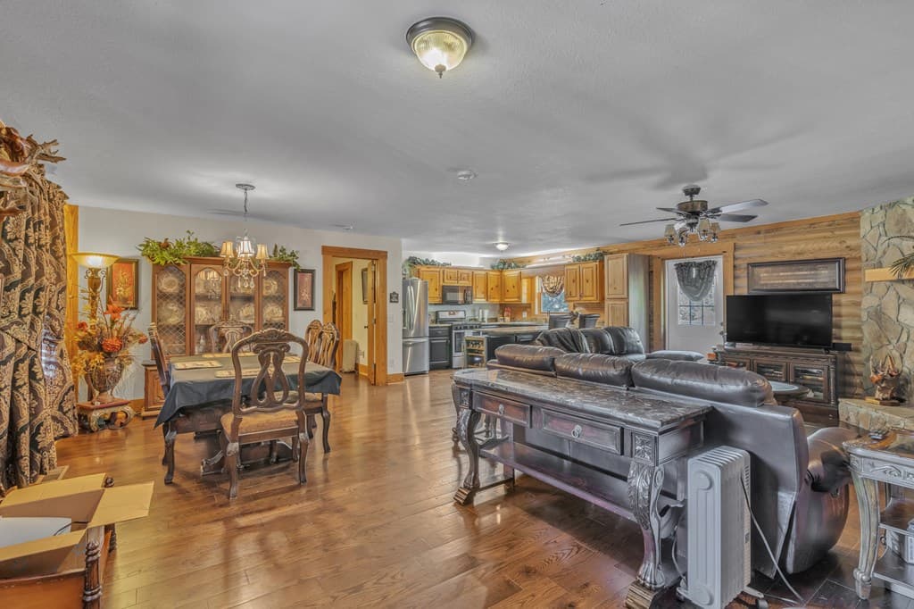 32 Mountain Meadows Drive, Hayesville NC 28904 - Photo
