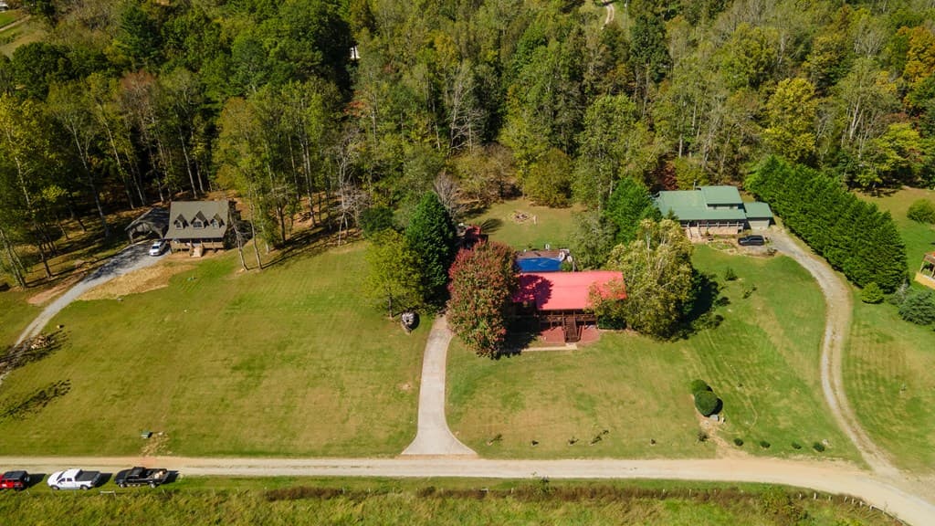 32 Mountain Meadows Drive, Hayesville NC 28904 - Photo