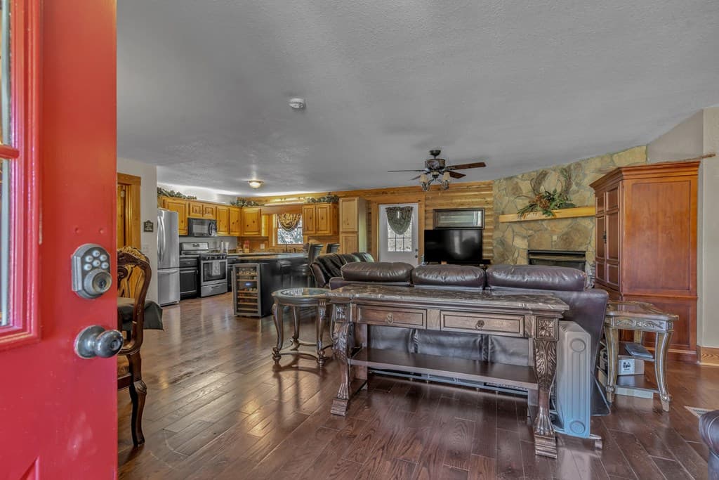 32 Mountain Meadows Drive, Hayesville NC 28904 - Photo