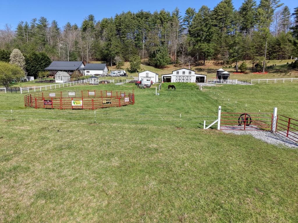 288 Happy Valley Drive, Blairsville GA 30512 - Photo