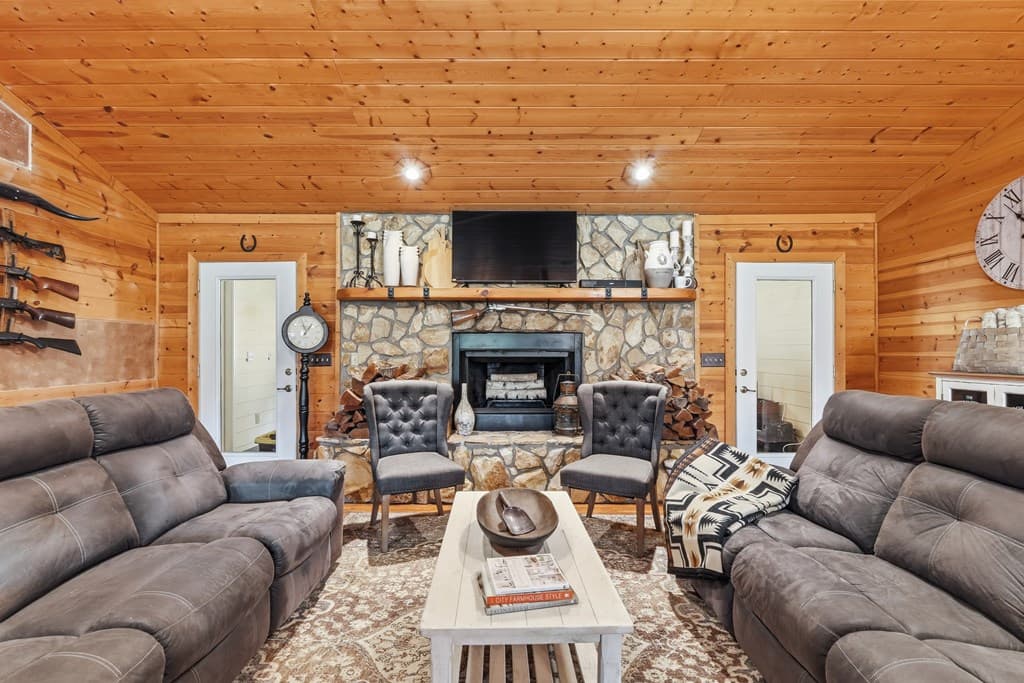 288 Happy Valley Drive, Blairsville GA 30512 - Photo