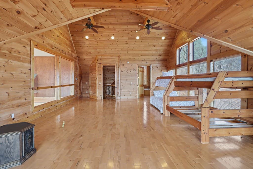 1613 Clark Drive, Hiawassee GA 30546 - Photo