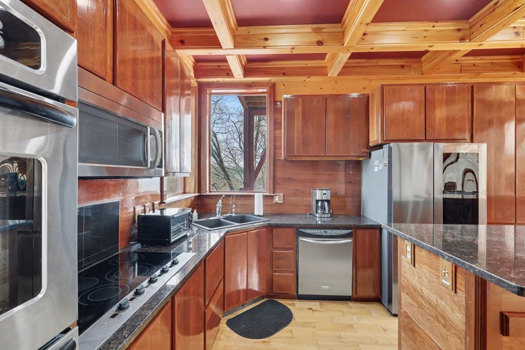 1613 Clark Drive, Hiawassee GA 30546 - Photo