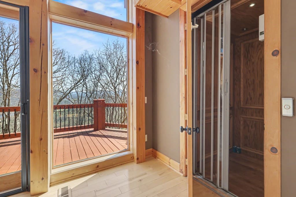 1613 Clark Drive, Hiawassee GA 30546 - Photo