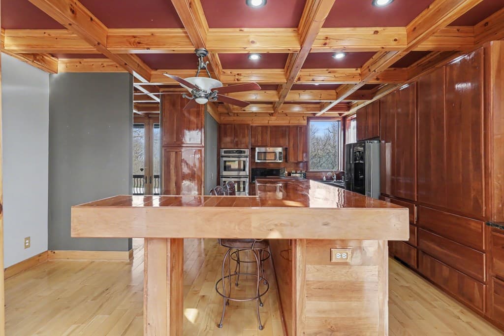 1613 Clark Drive, Hiawassee GA 30546 - Photo