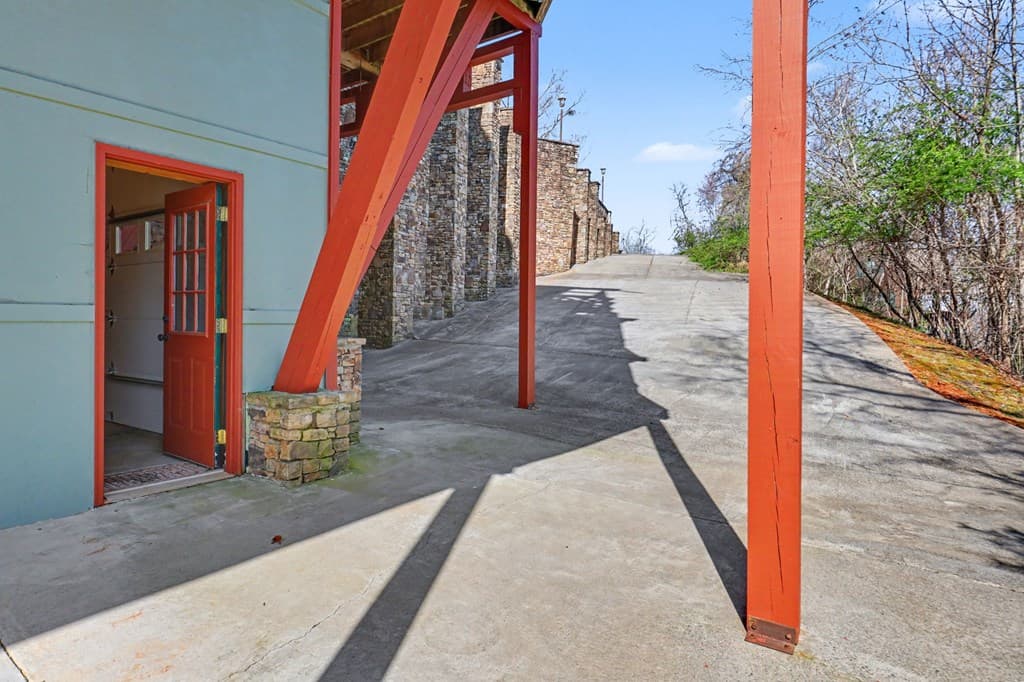 1613 Clark Drive, Hiawassee GA 30546 - Photo