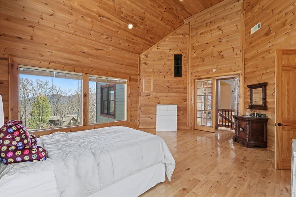 1613 Clark Drive, Hiawassee GA 30546 - Photo
